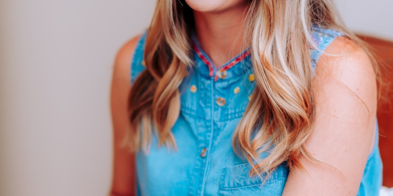 巴西足球队在世界杯赛场上组织进攻的精彩瞬间